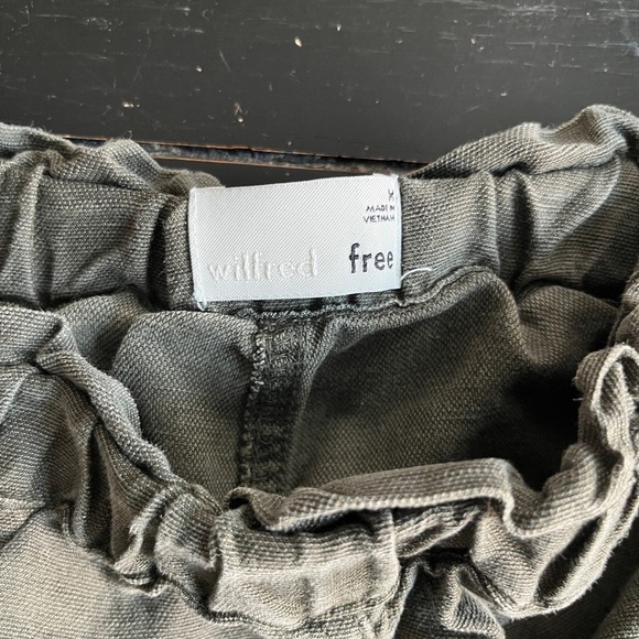 Aritzia Wilfred Free Linen Blend Harulia Short Sage Green | Medium - Picture 2 of 4